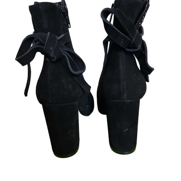 Chelsea & Violet Black Boots size 5.5 - Picture 8 of 10